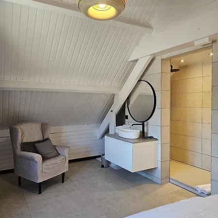 Les Terrasses De Laloux - 14 Personnes - Entierement Climatise - Piscine Casa de Férias